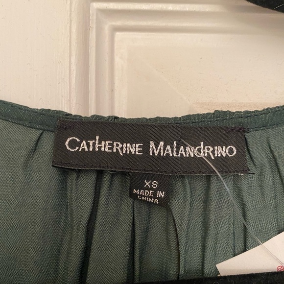 Emerald green silky shirt NWT - Picture 3 of 3